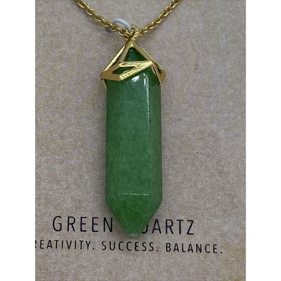 MACY'S Genuine Green Quartz Pendant Necklace w/ Gold Hardware/Chain NWT $80! - Picture 3 of 5
